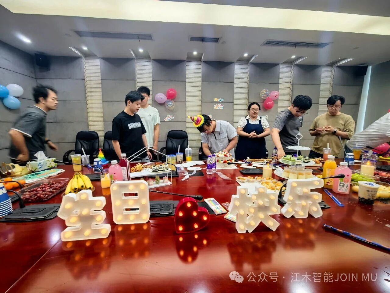 夏日未央,新秋序章 | 江木智能9月员工生日会暖心纪实 夏日未央,新秋序章 | 江木智能9月员工生日会暖心纪实